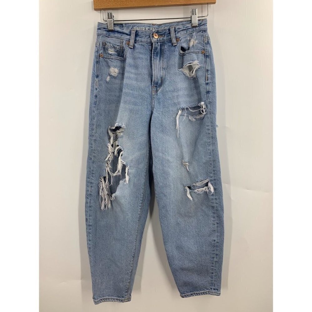 American Eagle Women's Relaxed Mom Distressed Straight‎ Jeans X-Short Size 00